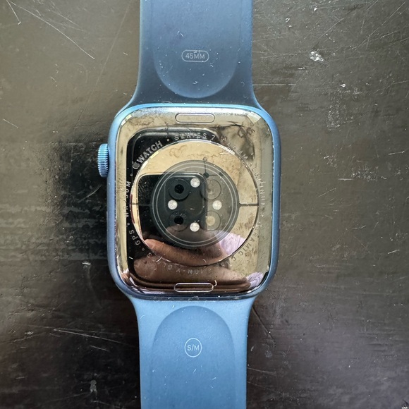 Apple Watch Series 7 45mm - Picture 5 of 5